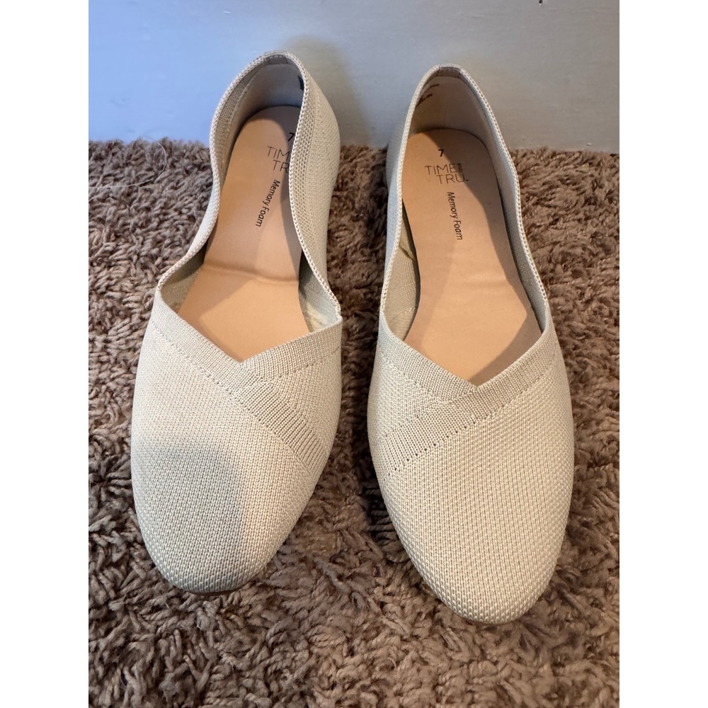 Time and Tru Women's Size 7 Ivory Knit Memory Foam Ballet Flats